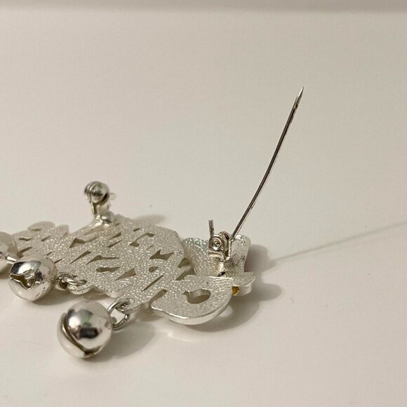 Vintage Merry Christmas Brooch Jingle Bells Pin - Picture 10 of 15
